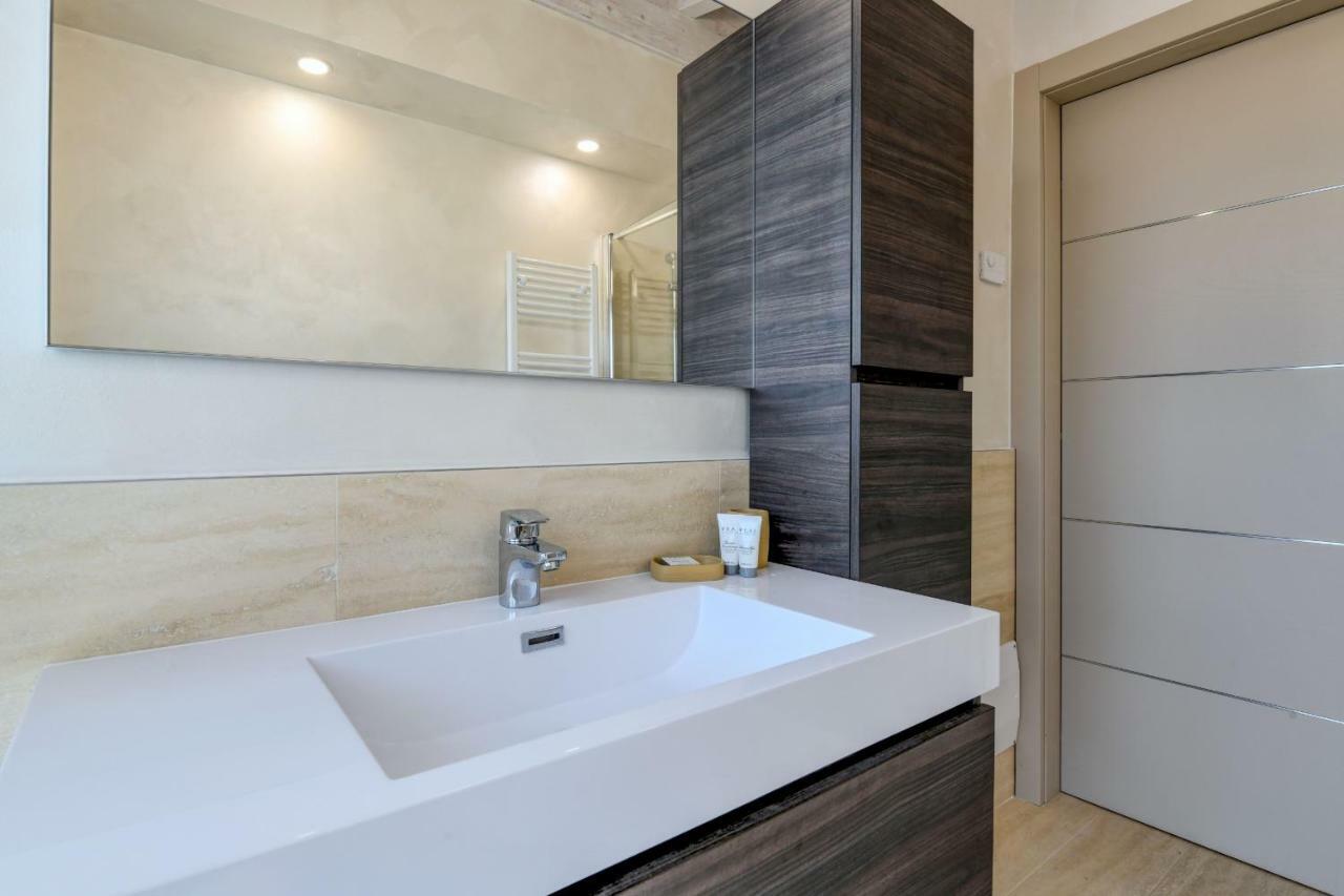 My Sirmione Lake Loft 외부 사진
